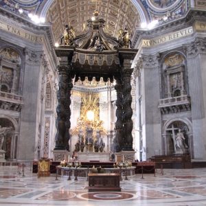 sankt-petersdom-in-rom-altar
