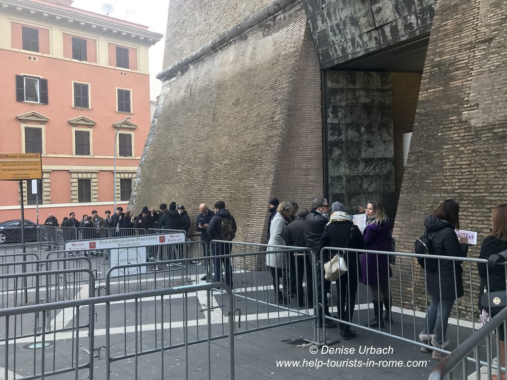 Eingang Vatikan Museen Rom