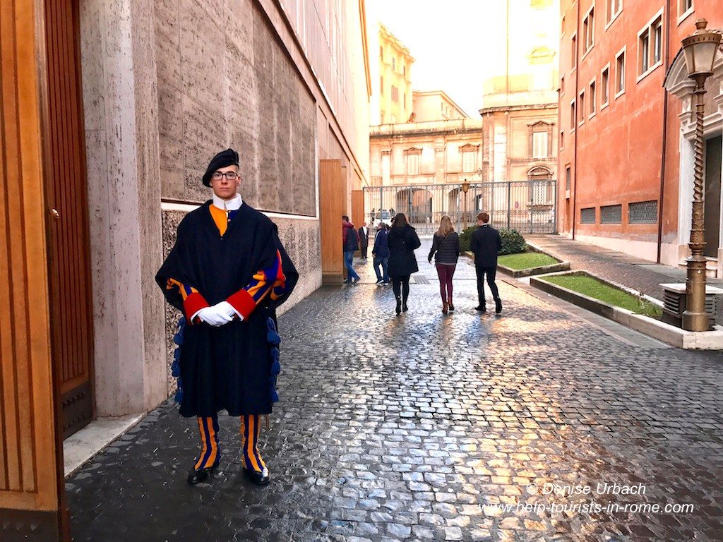 Swiss guard entry papal audience