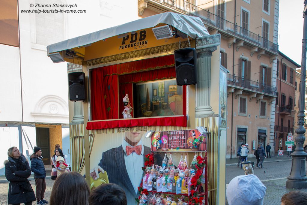 Piazza Navona Weihnachten Puppentheater