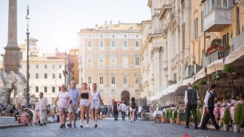 Piazza Navona Rom: Infos zu Brunnen, Kirche und Restaurants